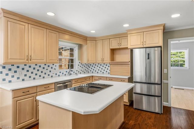 1717 Bearhollow Road, Greensboro, NC 27410