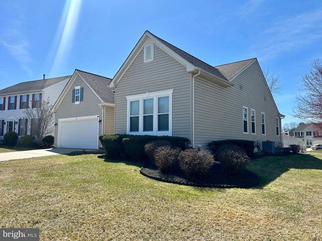 2 TEAKWOOD LN, Sicklerville, NJ 08081