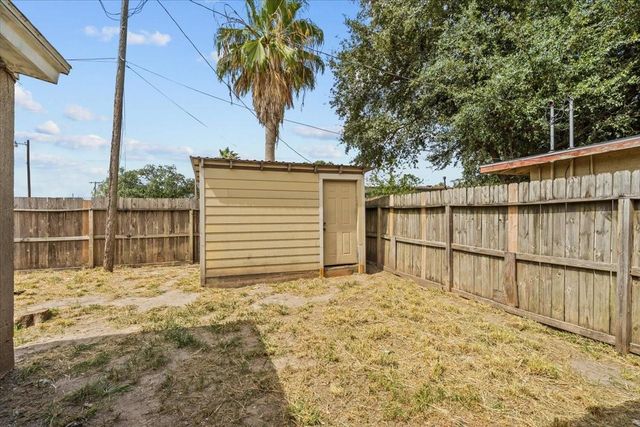 900 Texas Avenue 59, Texas City, TX 77590