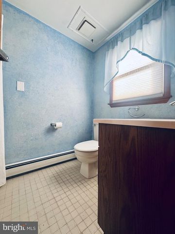 353 GARDENS AVE, Atco, NJ 08004