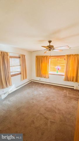 353 GARDENS AVE, Atco, NJ 08004