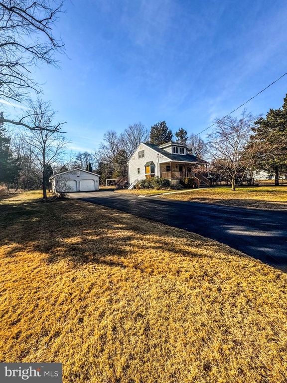 353 GARDENS AVE, Atco, NJ 08004