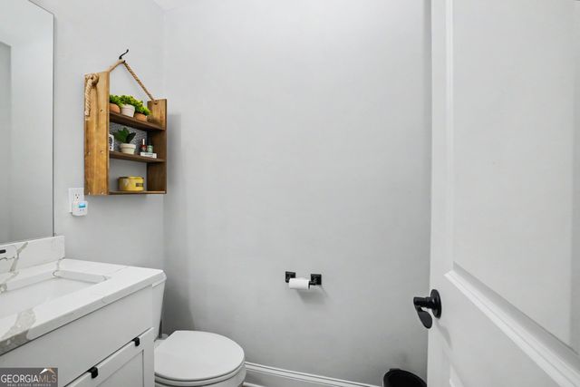 137 Lynch Road, Brooks, GA 30205