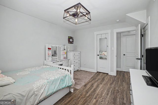 137 Lynch Road, Brooks, GA 30205