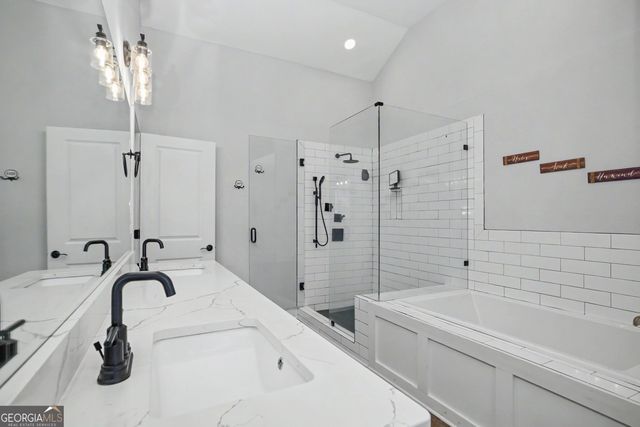 137 Lynch Road, Brooks, GA 30205