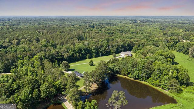 137 Lynch Road, Brooks, GA 30205