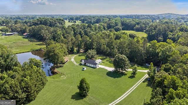 137 Lynch Road, Brooks, GA 30205