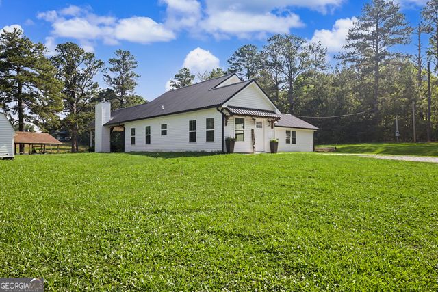 137 Lynch Road, Brooks, GA 30205