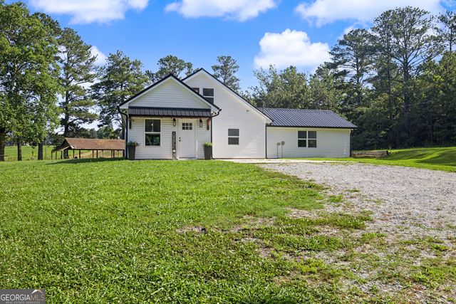 137 Lynch Road, Brooks, GA 30205