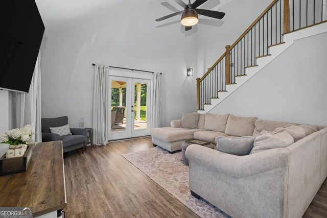 137 Lynch Road, Brooks, GA 30205