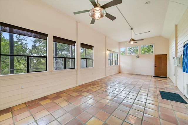 8804 Mountain Path CIR, Austin, TX 78759