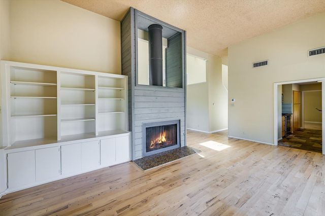 8804 Mountain Path CIR, Austin, TX 78759