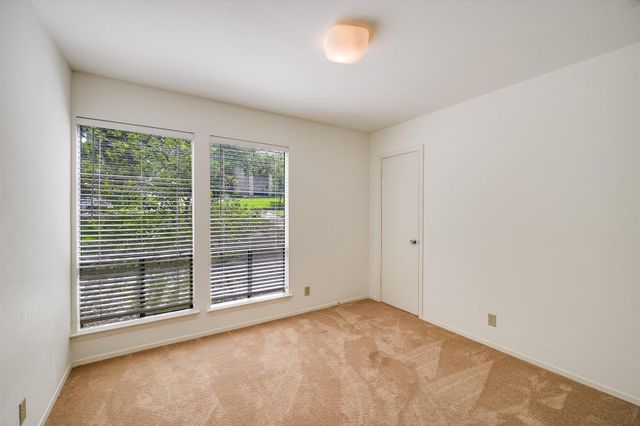 8804 Mountain Path CIR, Austin, TX 78759