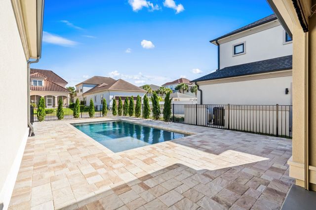 825 Bluffview Dr., Myrtle Beach, SC 29579