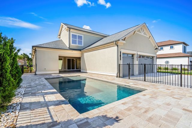 825 Bluffview Dr., Myrtle Beach, SC 29579