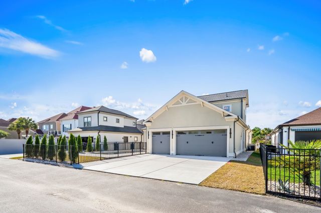 825 Bluffview Dr., Myrtle Beach, SC 29579