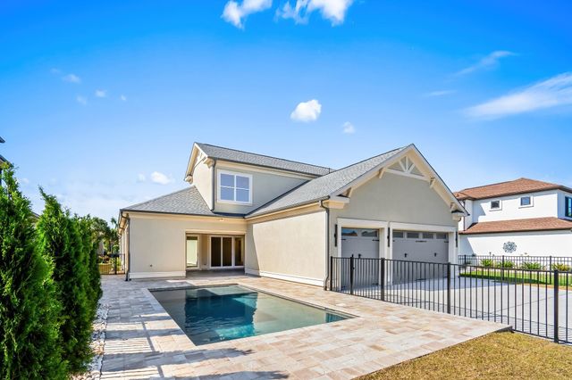 825 Bluffview Dr., Myrtle Beach, SC 29579