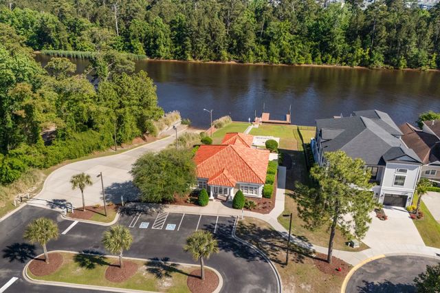 825 Bluffview Dr., Myrtle Beach, SC 29579