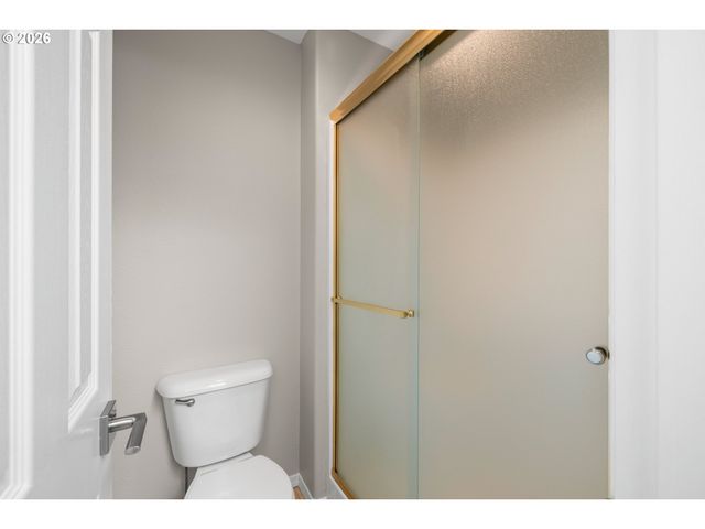 1295 Ne SETTING SUN Dr, Hillsboro, OR 97124