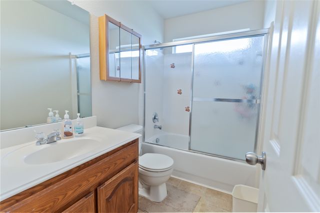 3066 Stoney Hollow Lane, Rockwall, TX 75087