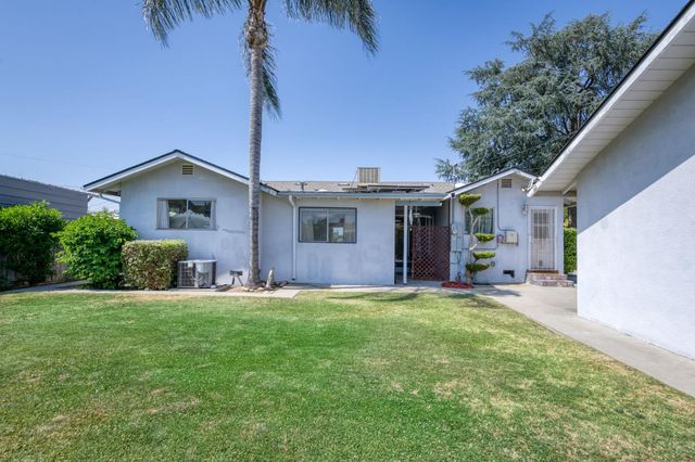 1365 Merced Street, Selma, CA 93662