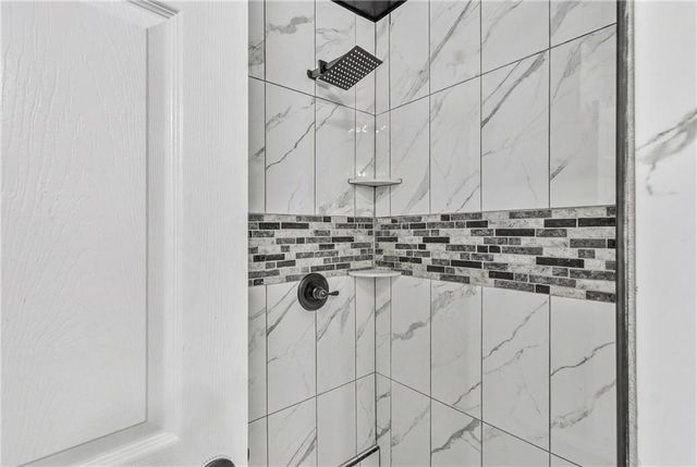 8804 Willow Creek Court, Douglasville, GA 30135