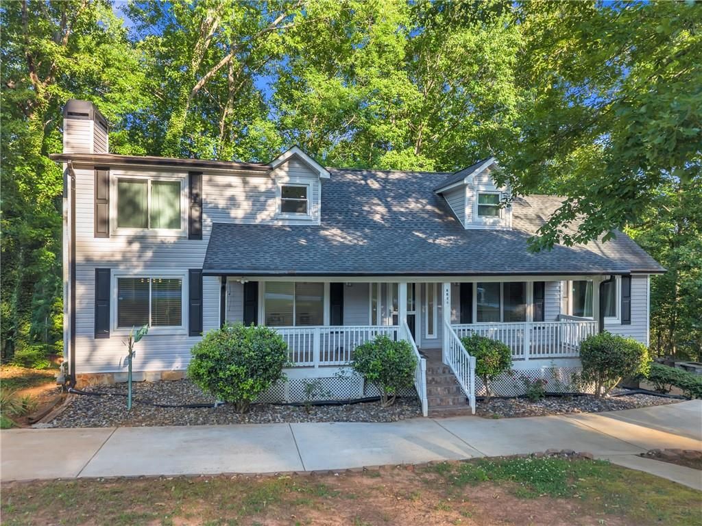 8804 Willow Creek Court, Douglasville, GA 30135