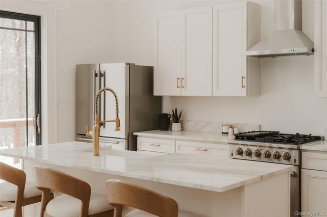 140 Country Road, Callicoon, NY 12723