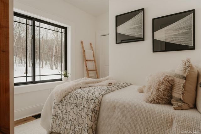 140 Country Road, Callicoon, NY 12723