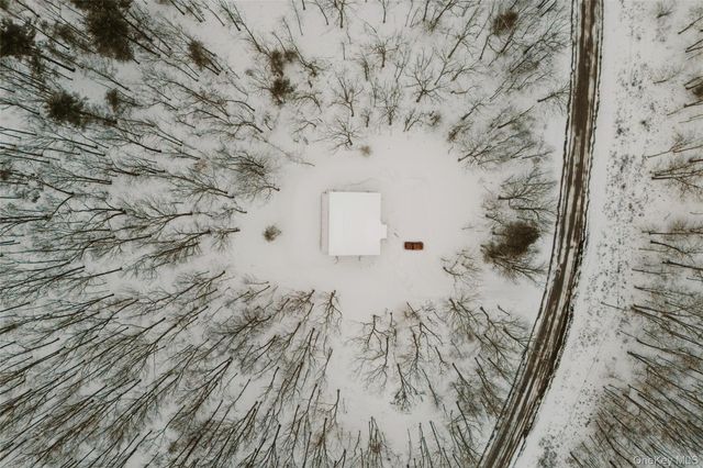 140 Country Road, Callicoon, NY 12723