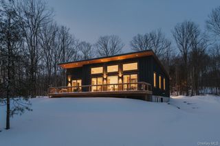 140 Country Road, Callicoon, NY 12723