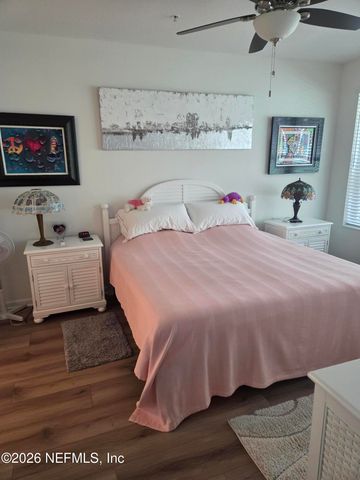 8731 LITTLE SWIFT Circle 23C, Jacksonville, FL 32256