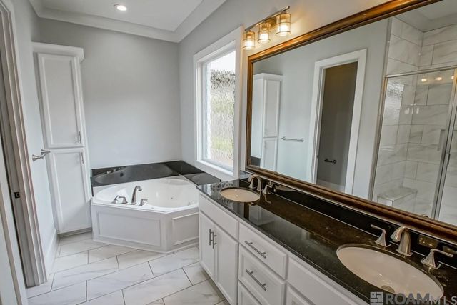 8635 Gail Dr, Baton Rouge, LA 70809