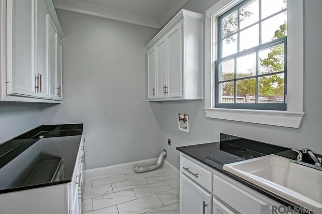 8635 Gail Dr, Baton Rouge, LA 70809