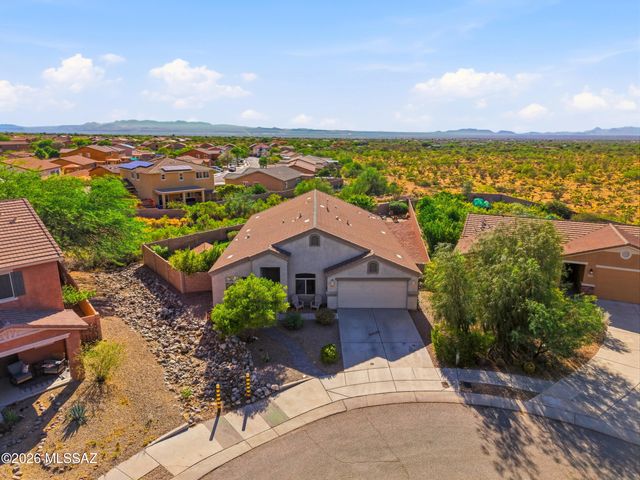 610 S Charles L Mckay Place, Vail, AZ 85641