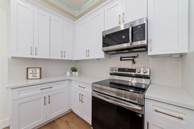 5811 Outer Banks Street, Houston, TX 77091