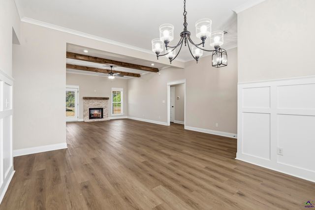 207 Sugar Creek Trail, Perry, GA 31069
