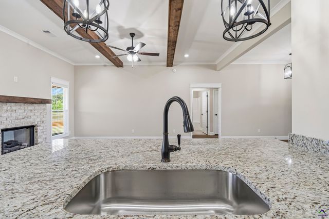 207 Sugar Creek Trail, Perry, GA 31069