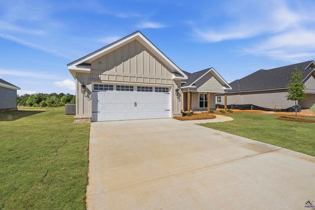 207 Sugar Creek Trail, Perry, GA 31069
