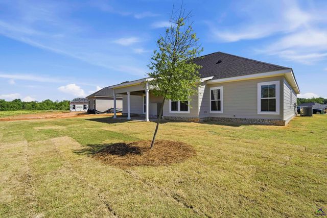 207 Sugar Creek Trail, Perry, GA 31069