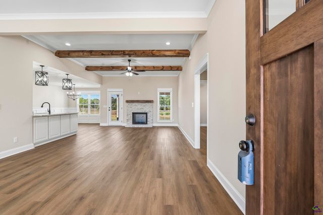 207 Sugar Creek Trail, Perry, GA 31069