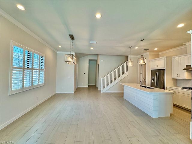 14716 Kingfisher LOOP, Naples, FL 34120