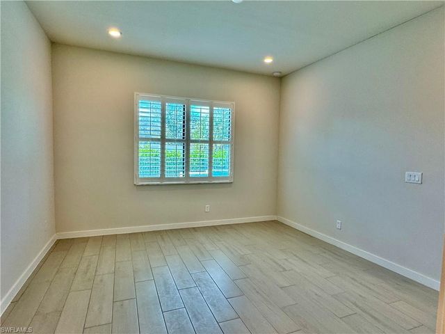 14716 Kingfisher LOOP, Naples, FL 34120