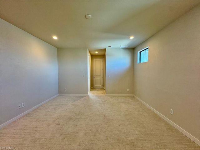 14716 Kingfisher LOOP, Naples, FL 34120