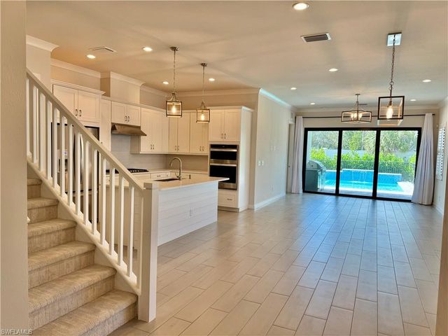 14716 Kingfisher LOOP, Naples, FL 34120