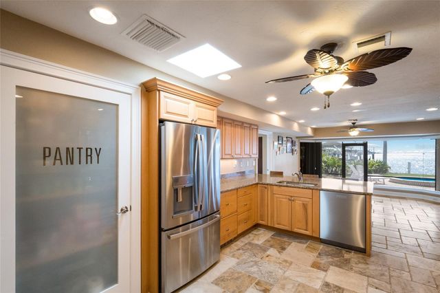 90 BUCCANEER BEND, Placida, FL 33946