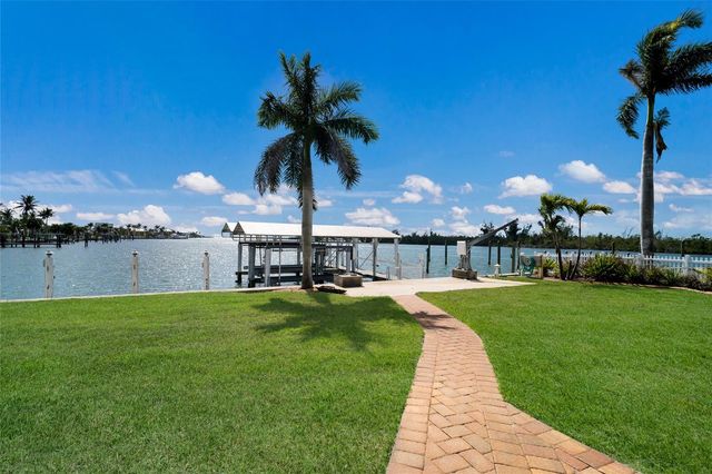 90 BUCCANEER BEND, Placida, FL 33946