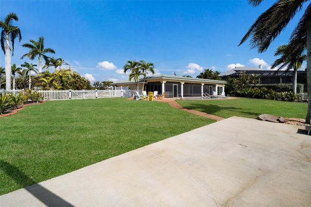 90 BUCCANEER BEND, Placida, FL 33946