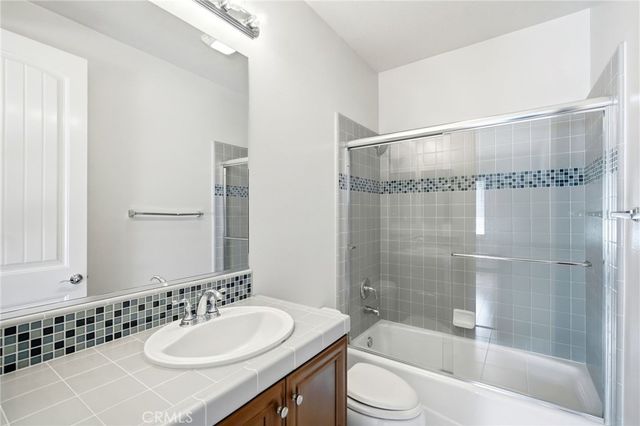 11528 Verona, Chatsworth, CA 91311