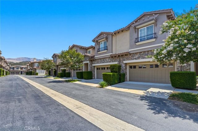 11528 Verona, Chatsworth, CA 91311